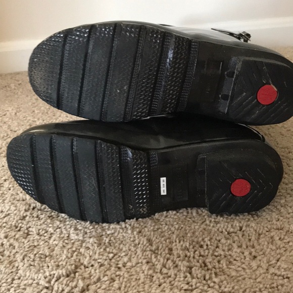 Like new glossy black Hunter wellies - Picture 4 of 4